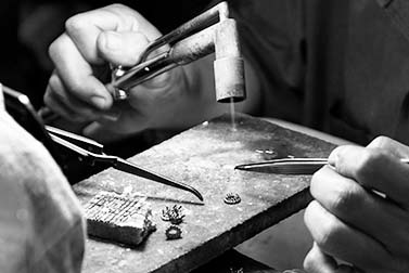 Handcrafted Artisan Jewelry Silversmithing Workshop