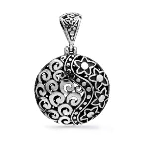 Tembok Silver Pendant by Nusa (Front View)
